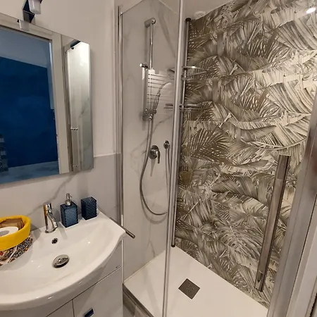 Gl Golden Apartment *